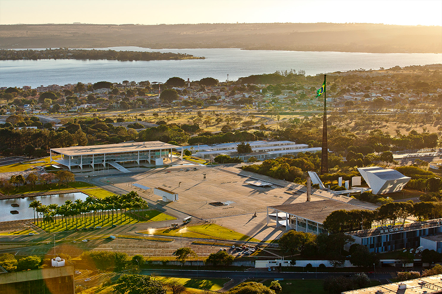 Praça dos Três Poderes, Brasília