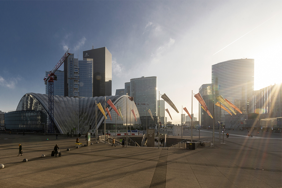 Distrito de La Défénse, centro financeiro da cidade de Paris