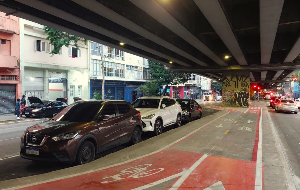 Por que o estacionamento embaixo do Minhocão é uma péssima ideia